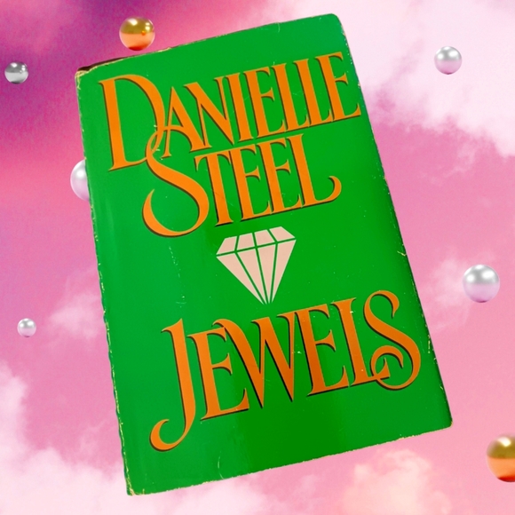 Danielle Steel Other - Danielle Steel Signed Editon